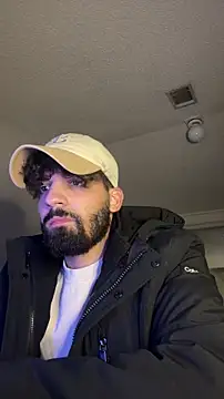 zooming101 online show from November 12, 2025, 5:50 pm