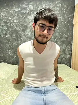 Snapshot of DanteRushh chatting on September 16, 2025, 9:16 pm DanteRushh online show from September 16, 2025, 9:16 pm