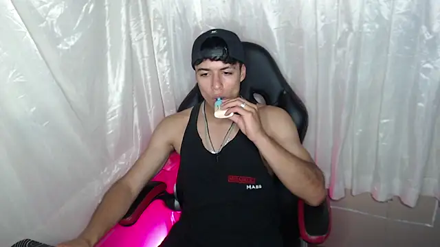 jacobbiker online show from December 21, 2025, 2:46 am