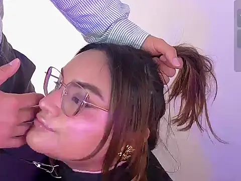 Snapshot of laurale_phillipe chatting on February 24, 2026, 5:14 pm laurale phillipe online show from February 24, 2026, 5:14 pm