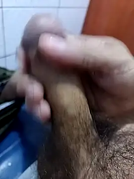 Hugopingonasa2024 online show from October 16, 2025, 10:40 pm