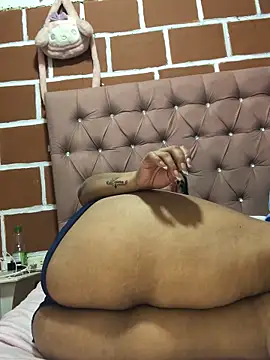 Rachellcooperrr online show from March 15, 2026, 6:53 am