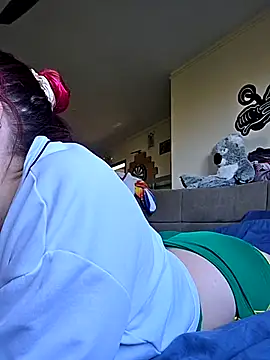 rubystrip online show from November 18, 2025, 1:03 pm