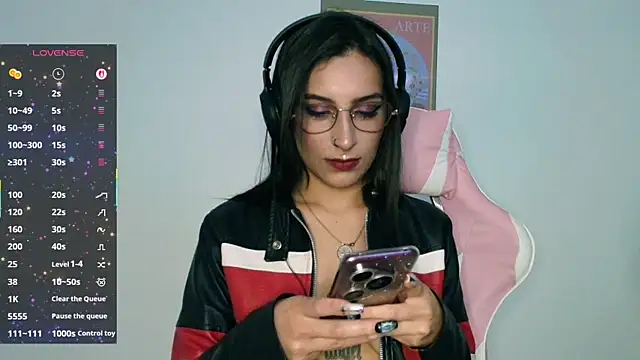 shopiaa m2 online show from April 18, 2026, 4:15 am