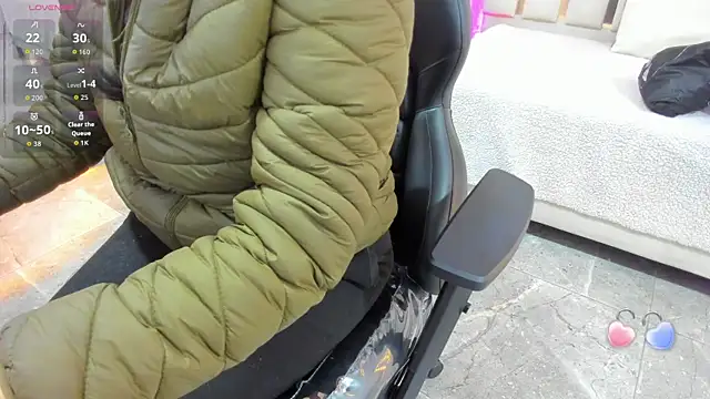 BLUE TAY1 online show from September 30, 2025, 12:00 pm