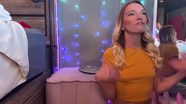 ajmiller25 online show from November 3, 2025, 8:12 pm