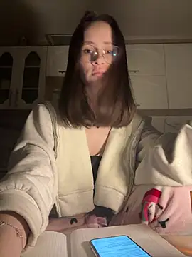 MartaBrent online show from February 18, 2026, 9:00 pm