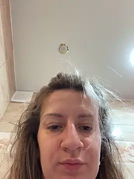 EvvaMur online show from November 6, 2025, 12:58 am