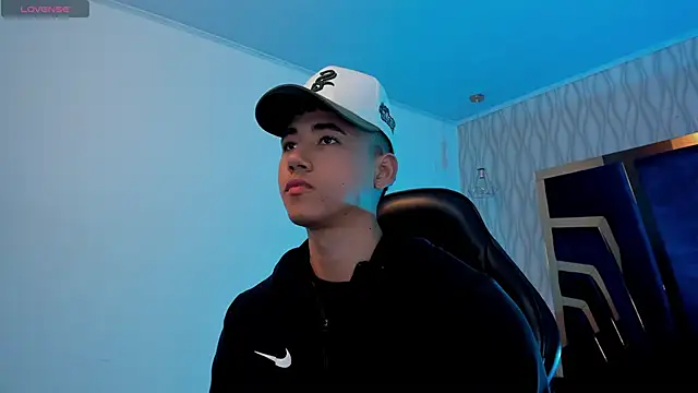 Draven Marceaux online show from November 10, 2025, 11:26 am