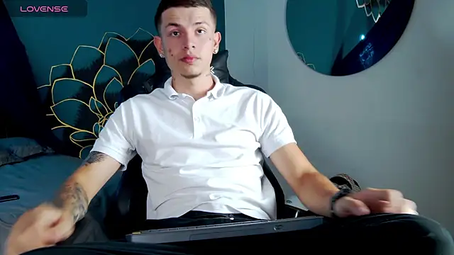 Ryan Miller online show from September 25, 2025, 8:59 pm