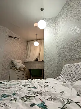 SakuraSara online show from November 17, 2025, 5:06 pm