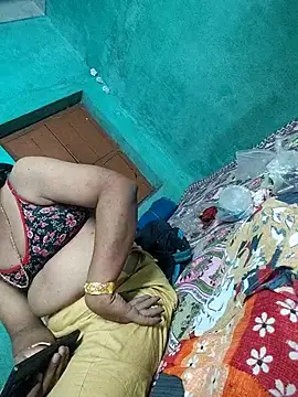 hot silkkol online show from November 4, 2025, 8:34 pm