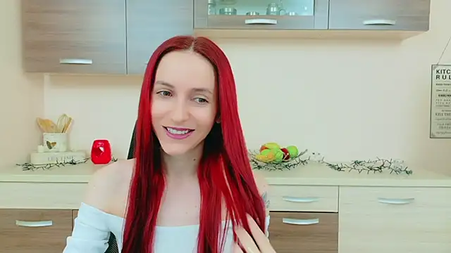 Julia Jae online show from March 5, 2026, 6:32 am