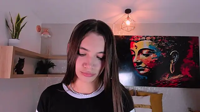 aitana baker  online show from July 25, 2026, 4:42 am