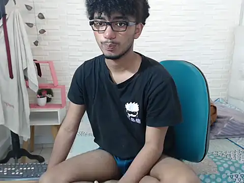 felipecams123 online show from September 12, 2025, 12:22 am