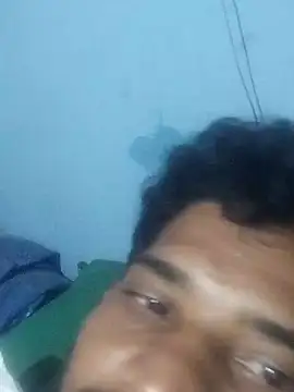 Snapshot of Chloe_1122 chatting on February 5, 2025, 6:24 am Chloe 1122 online show from February 5, 2025, 6:24 am