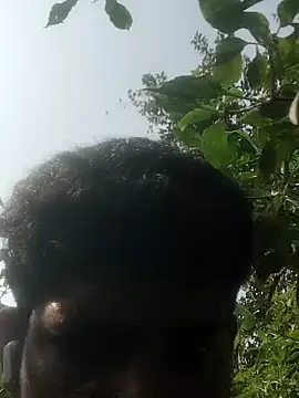 Snapshot of Chloe_1122 chatting on February 6, 2025, 4:53 am Chloe 1122 online show from February 6, 2025, 4:53 am