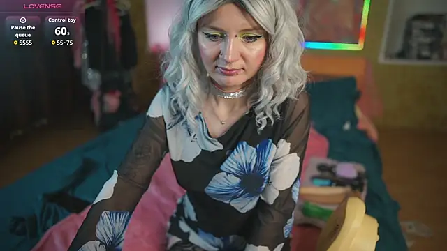 Dia Angel online show from February 2, 2026, 7:35 pm