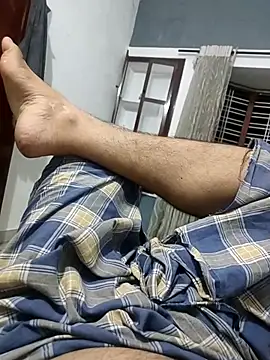 messiclaps online show from November 21, 2025, 12:59 pm