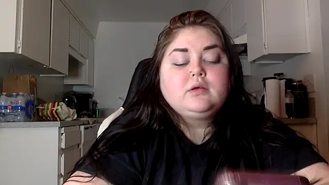 JJbaby1 online show from November 5, 2025, 2:09 pm