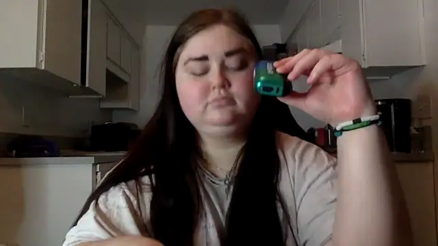 JJbaby1 online show from November 28, 2025, 12:38 pm