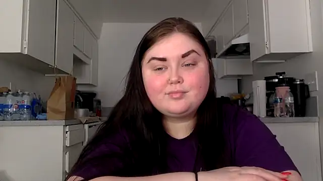 JJbaby1 online show from November 11, 2025, 5:52 pm