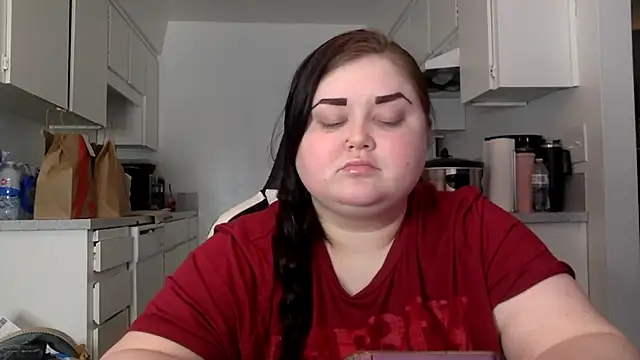 JJbaby1 online show from November 16, 2025, 8:46 pm