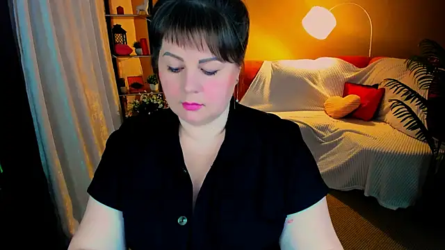 CrystaalStaar online show from February 27, 2026, 8:52 pm