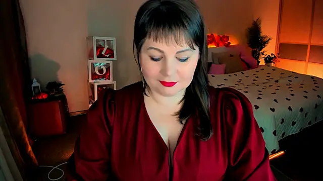 CrystaalStaar online show from February 14, 2026, 8:31 pm