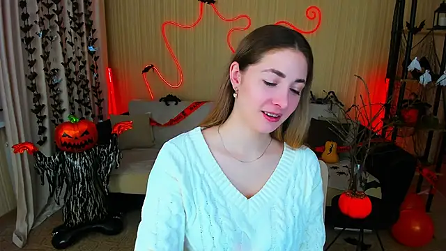 Snapshot of SensitiveSooul chatting on October 28, 2025, 7:24 pm SensitiveSooul online show from October 28, 2025, 7:24 pm