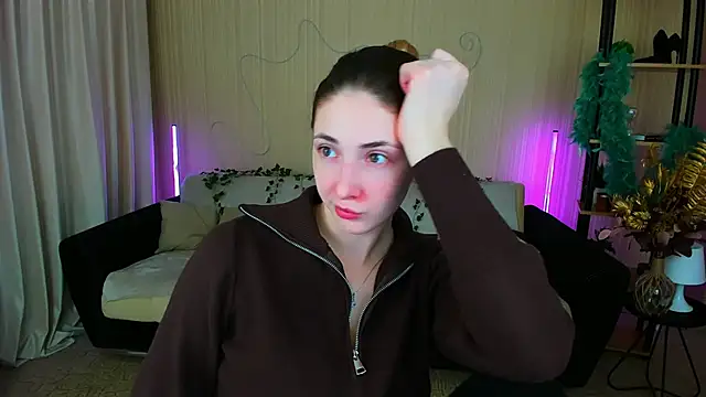 Snapshot of SensitiveSooul chatting on November 23, 2025, 11:42 am SensitiveSooul online show from November 23, 2025, 11:42 am