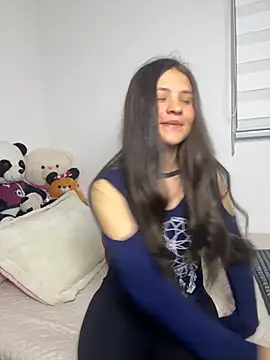 Snapshot of Emilyybennet_ chatting on October 5, 2025, 2:24 am Emilyybennet online show from October 5, 2025, 2:24 am