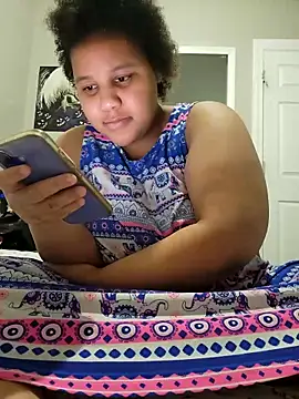 chocolate bella online show from January 6, 2026, 5:33 am