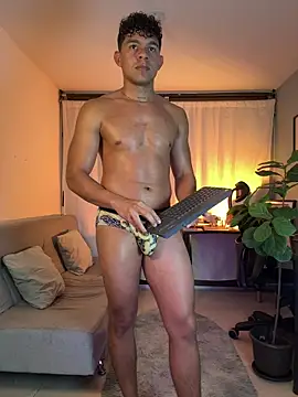 austin spears  online show from November 22, 2025, 1:37 am