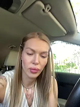 miss veroNika online show from June 25, 2026, 1:14 am