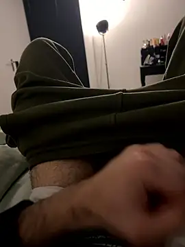 Frankieyyy1 online show from January 14, 2026, 9:40 pm