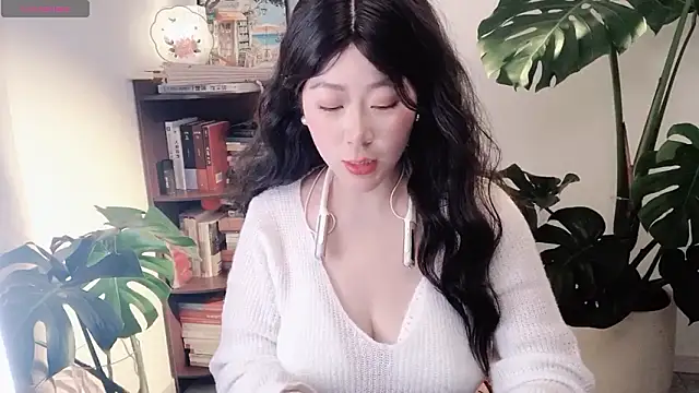 Emmaq996 online show from February 4, 2026, 5:35 am