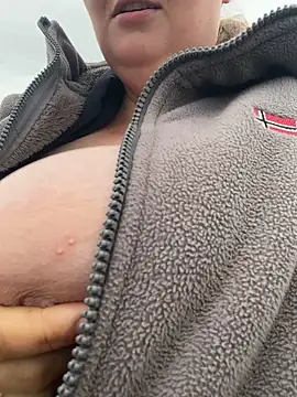 Sophia BigBoobss 1 online show from May 31, 2026, 7:14 am