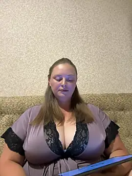 Sophia BigBoobss 1 online show from August 3, 2026, 7:16 am