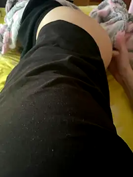 Snapshot of Yammy_AssHole chatting on November 9, 2025, 12:20 pm Yammy AssHole online show from November 9, 2025, 12:20 pm