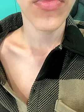 Snapshot of Yammy_AssHole chatting on October 4, 2025, 1:56 pm Yammy AssHole online show from October 4, 2025, 1:56 pm