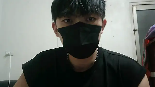 bigbb101011 online show from November 20, 2025, 2:07 pm