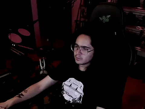 Snapshot of dorrey21 chatting on September 15, 2025, 5:41 am dorrey21 online show from September 15, 2025, 5:41 am