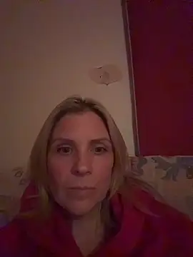 Snapshot of Lexi-Lux-X chatting on October 27, 2025, 10:33 pm Lexi-Lux-X online show from October 27, 2025, 10:33 pm