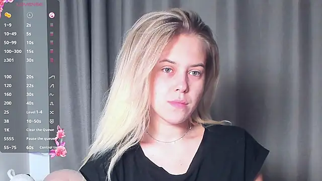 AngelAnty online show from November 1, 2025, 3:06 pm