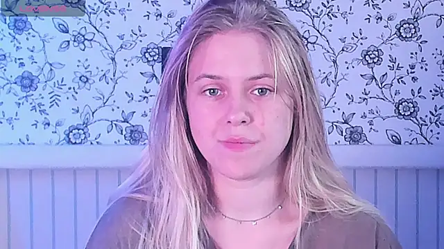 AngelAnty online show from July 6, 2026, 3:03 pm