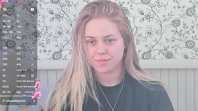 AngelAnty online show from April 2, 2026, 3:41 pm