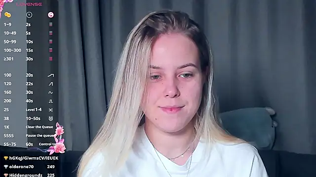 AngelAnty online show from November 15, 2025, 1:15 pm