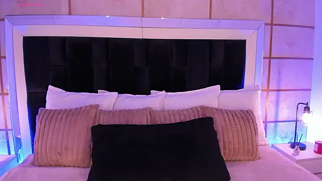 GretaVelvet online show from January 31, 2026, 7:45 pm