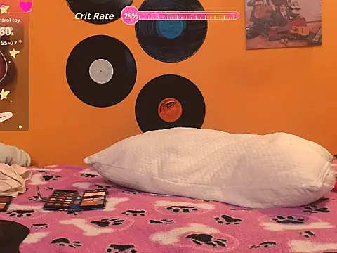 meisevil77 online show from October 28, 2025, 2:01 am